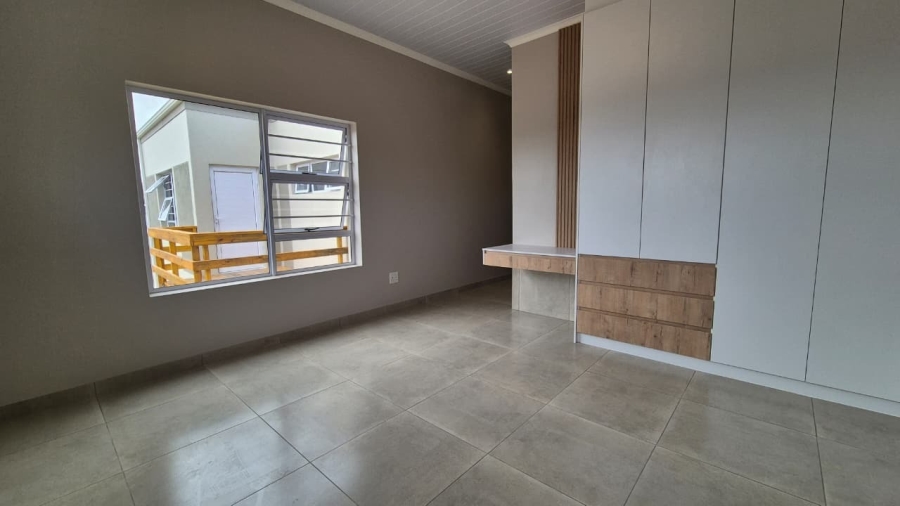 4 Bedroom Property for Sale in Country Club Western Cape